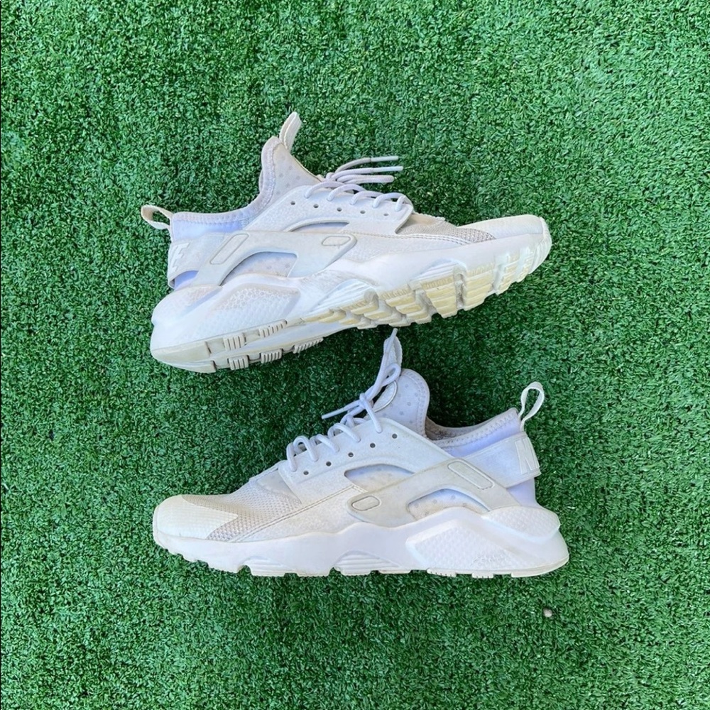 Nike Air Huarache Ultra GS ‘Triple White’